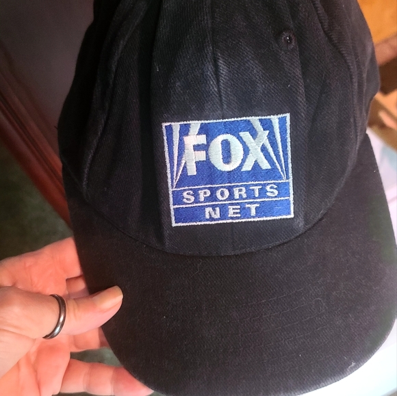 RARE genuine FOX Sports Net hat adjustable - Picture 6 of 6